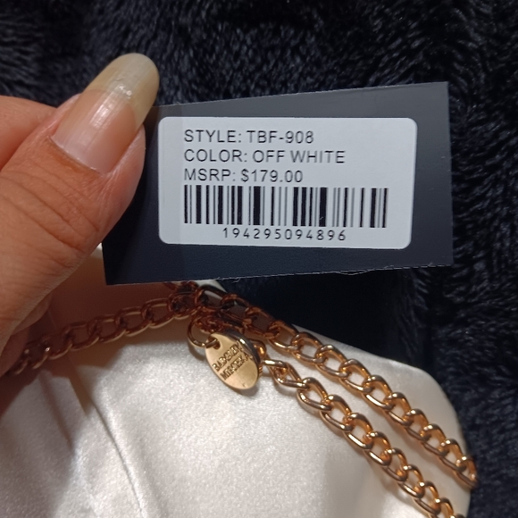 NWT Badgley Mischka off white clutch - Picture 5 of 7